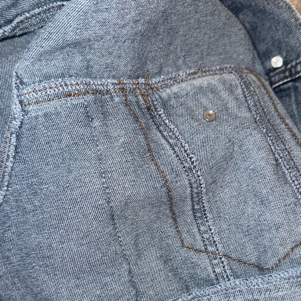 Madden Girl Blue Denim Jacket with Cream Sherpa Lining - Picture 15 of 15